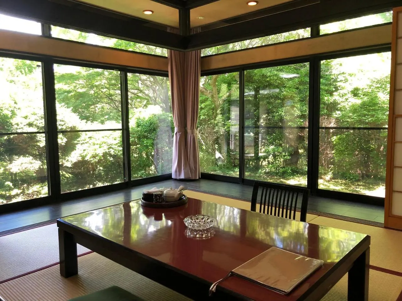 旅館 ホテルBangakuro 箱根町